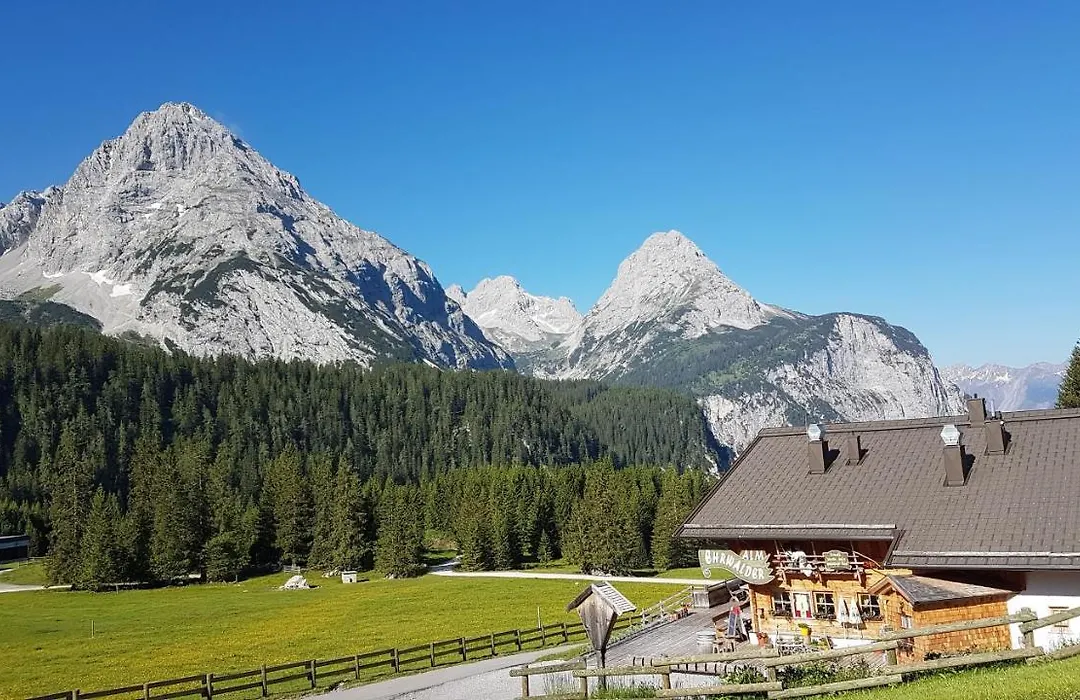 Hotel Alpspitz B&B Superior-1