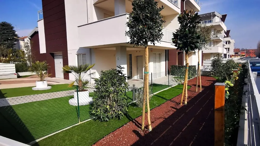 Maisonette Modena Park-1