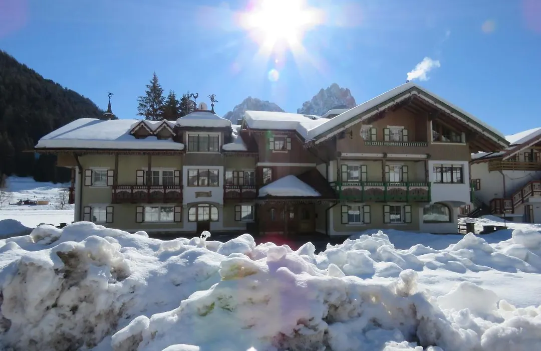 Residence Holiday-1