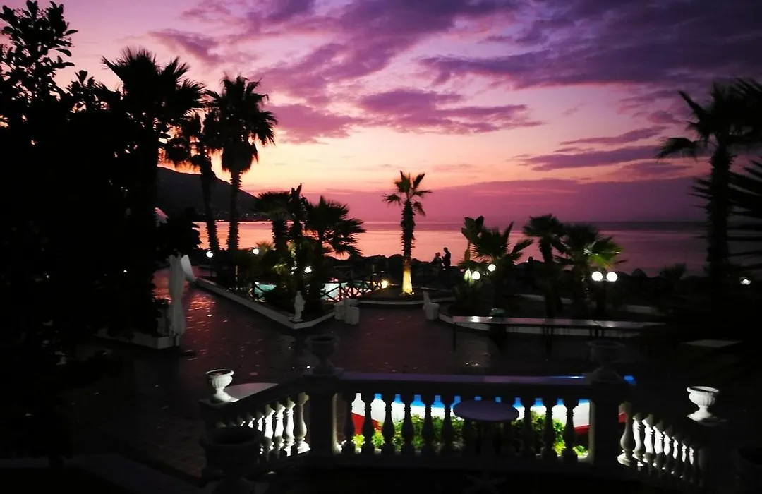 Hotel Club La Playa-1