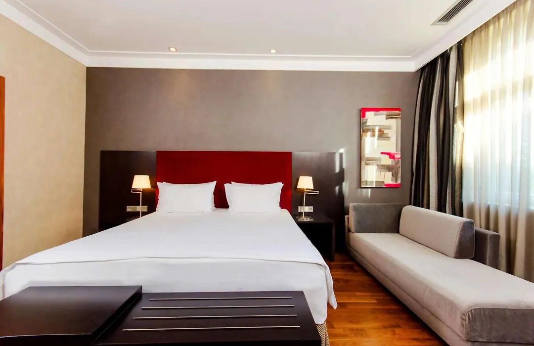Hotel Nh Poznan-1
