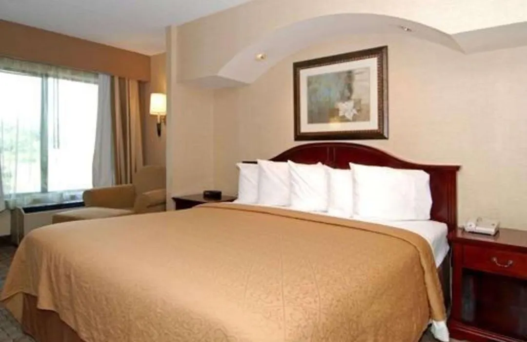 Quality Inn & Suites Bensalem-1