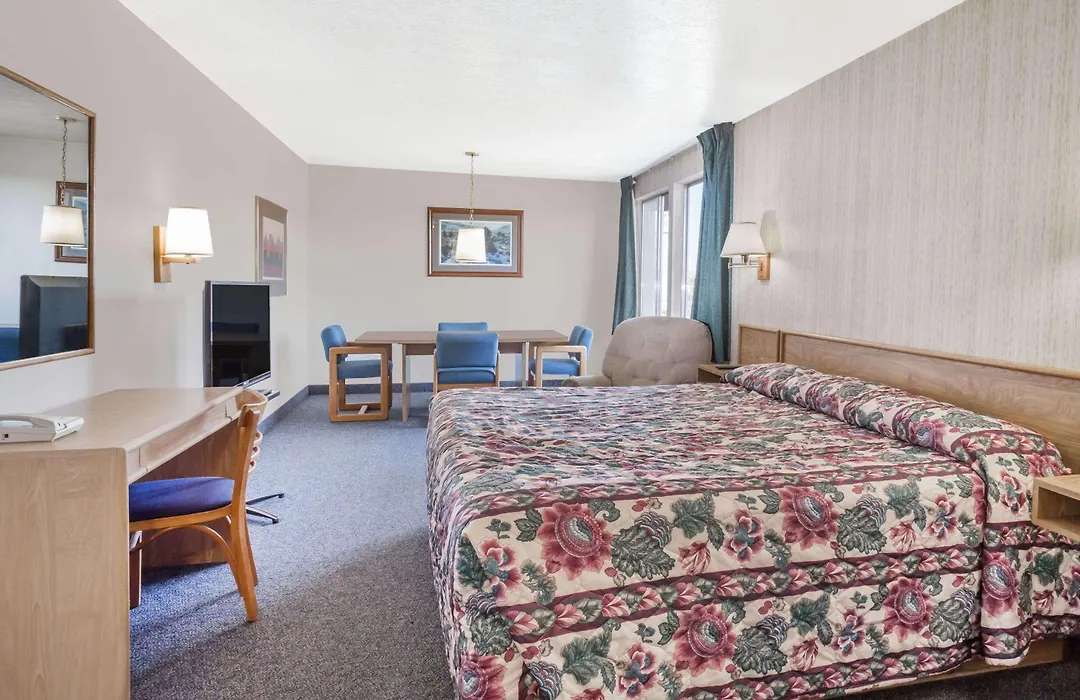 Travelodge By Wyndham Green River Ut-1
