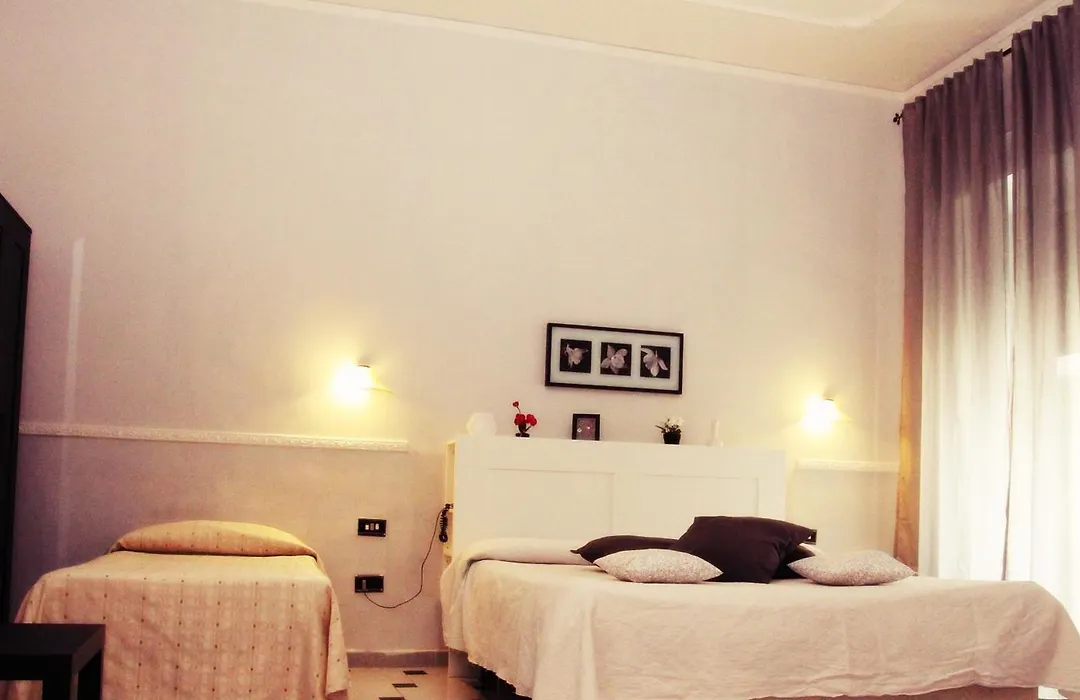 Hotel Luna Rossa-1