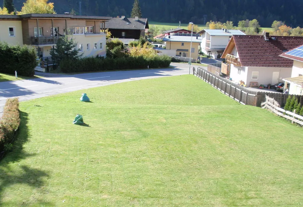 Haus Larcher-1