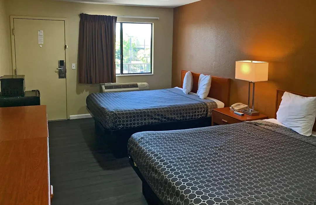 Rodeway Inn Sacramento-University Area-1