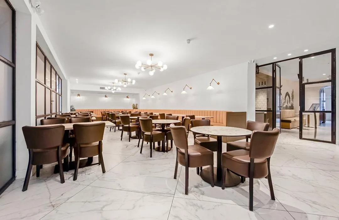 King Solomon Hotel- Golders Green-1