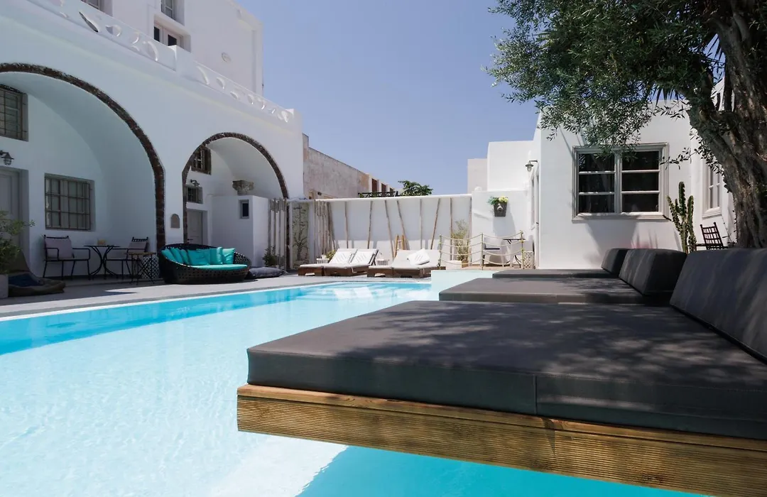 The Museum Project Oia-1