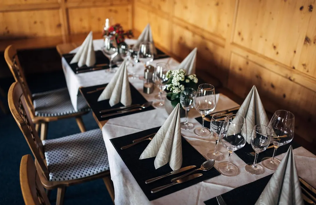 Hotel Bambi Am Park-1