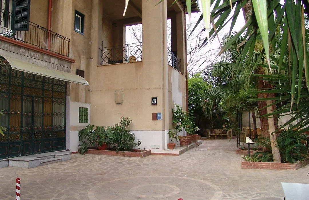 Hotel Villa Archirafi-1