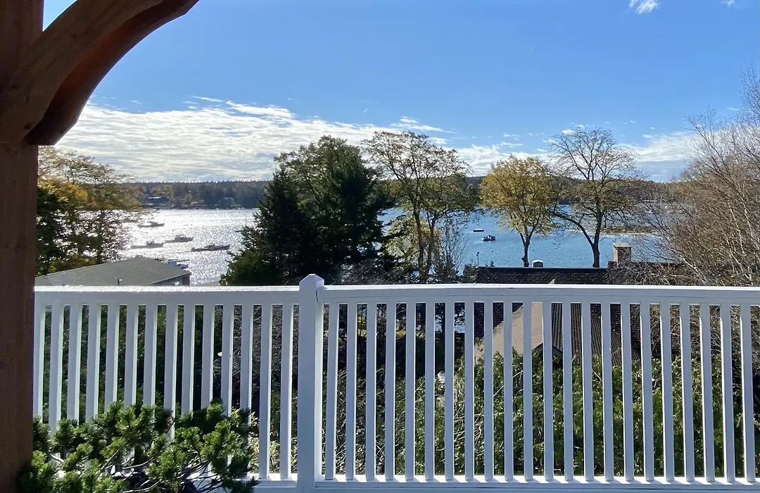 Lindenwood Inn-1