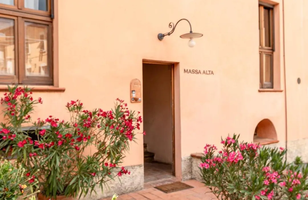 Massa Alta B&B e Appartamenti-1