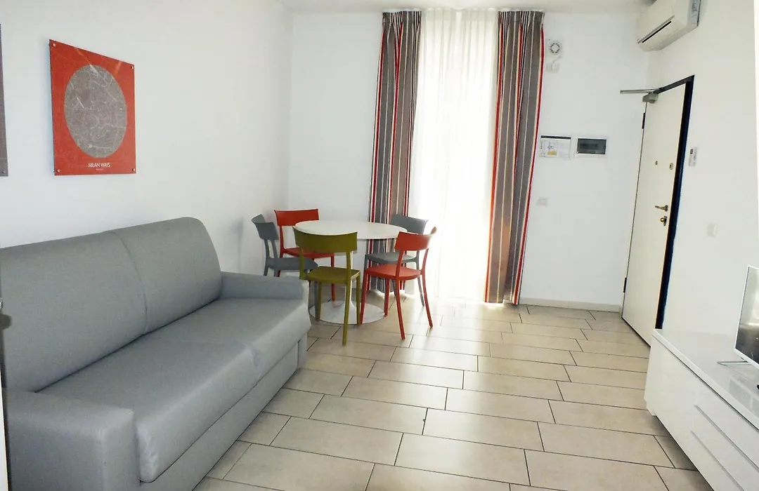 Bb Hotels Aparthotel Visconti-1