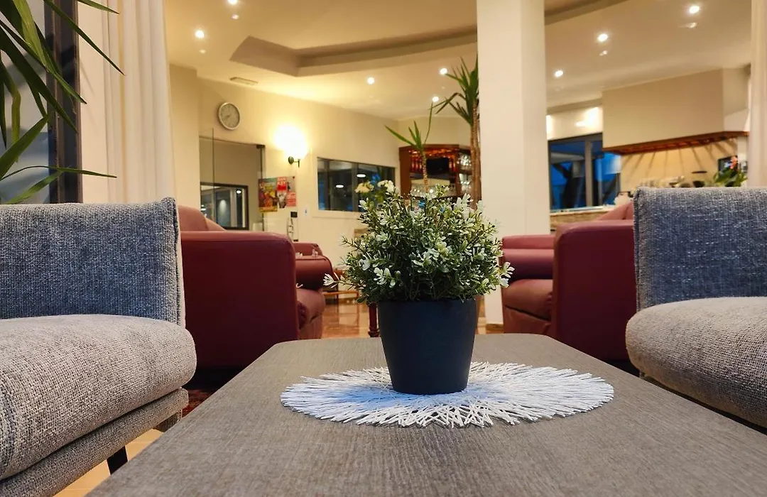 Hotel Gambrinus-1
