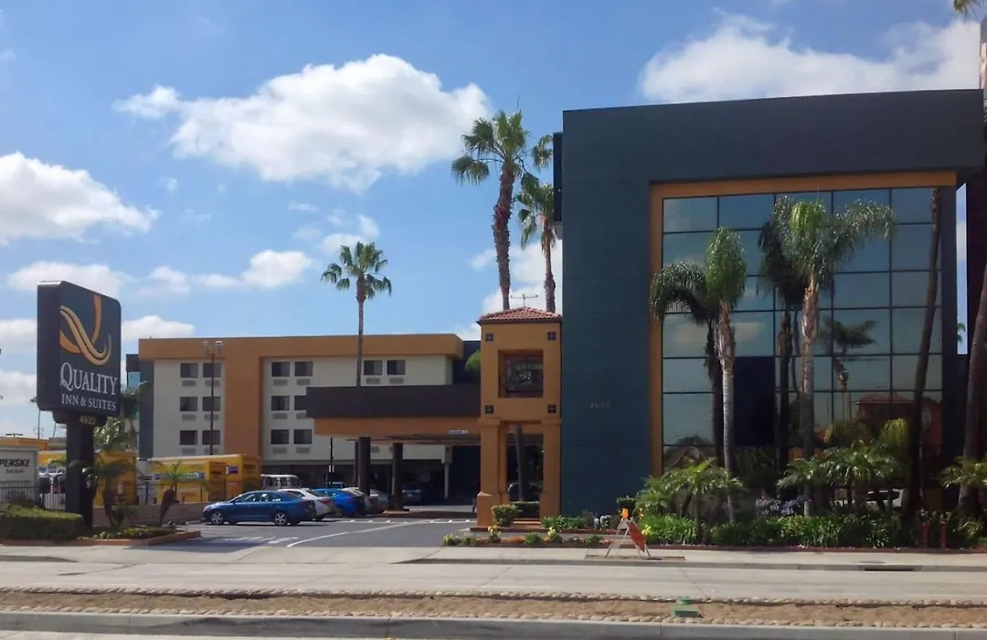 Quality Inn & Suites Los Angeles Airport - Stadium District-1