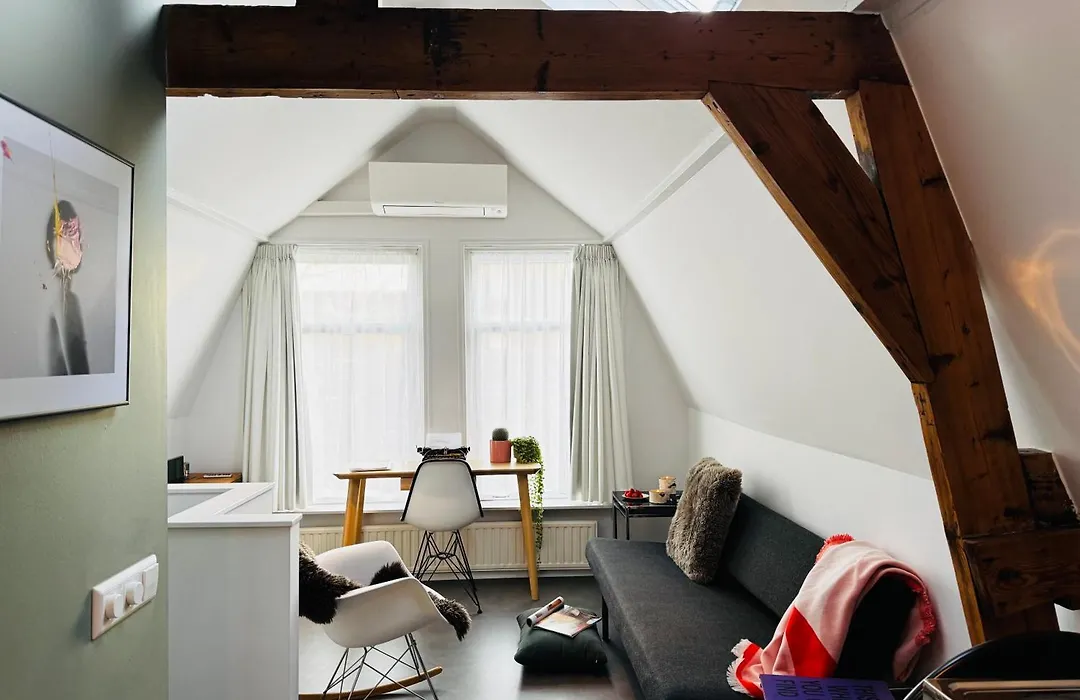 Betty Blue Bed & Breakfast-1