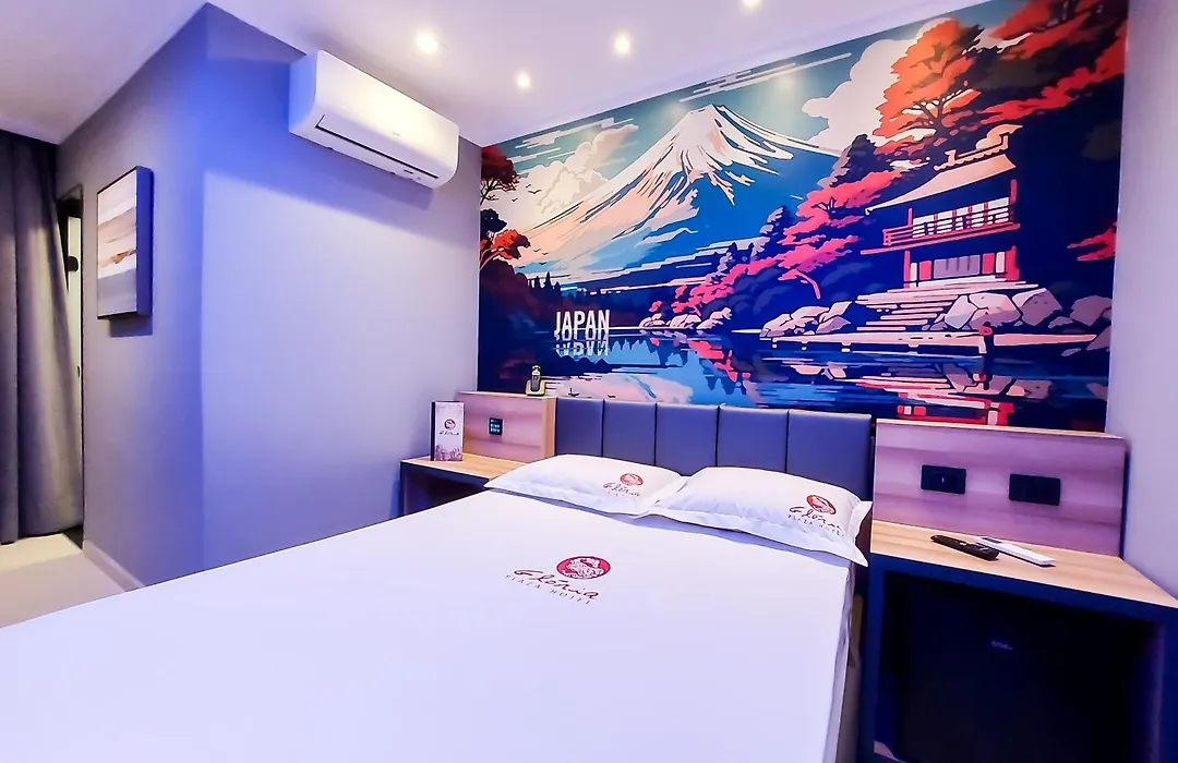 Glória Plaza Hotel (Adults Only)-1