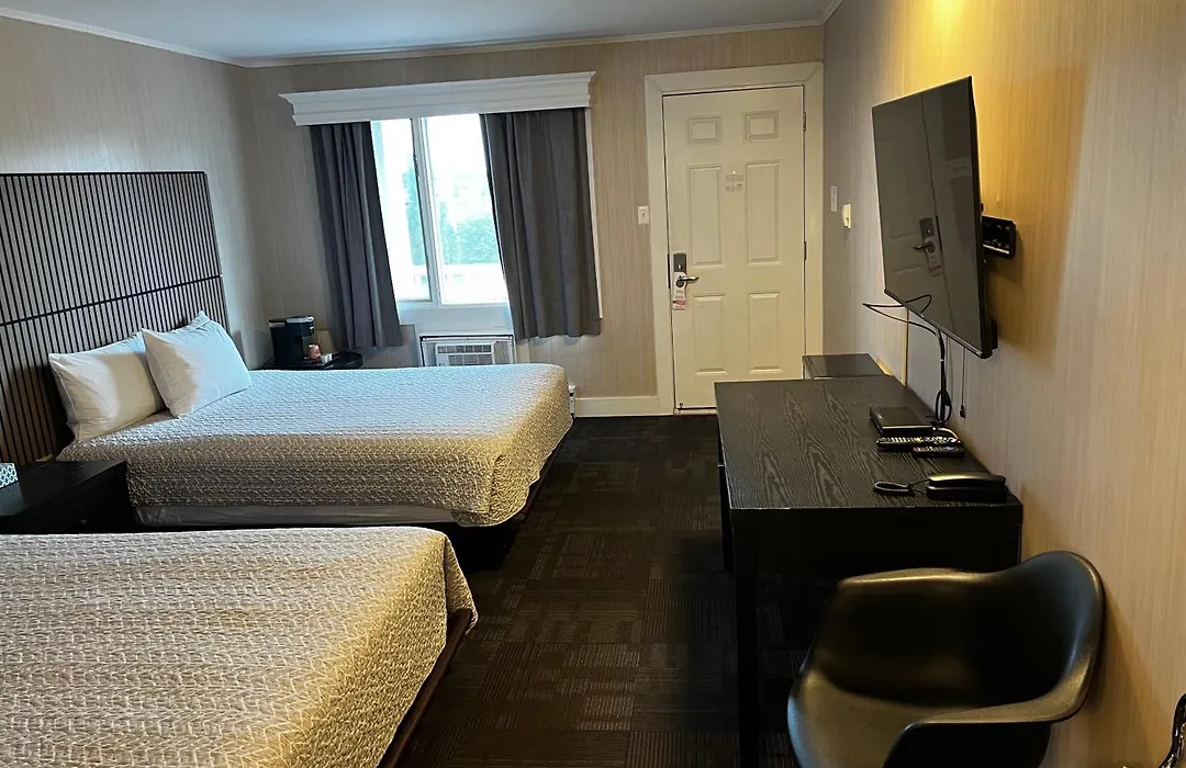 Hotel Moncton-1