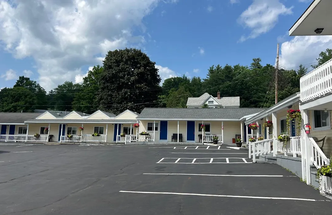 Green Acre Motel-1