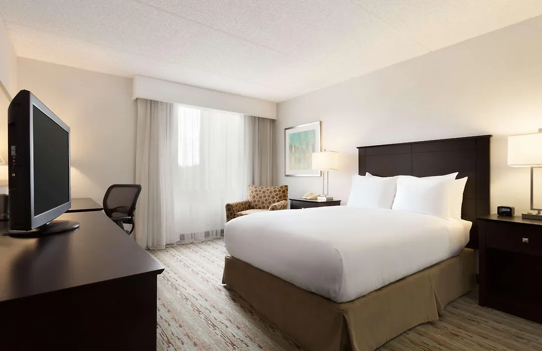 Doubletree By Hilton Bradley International Airport-1