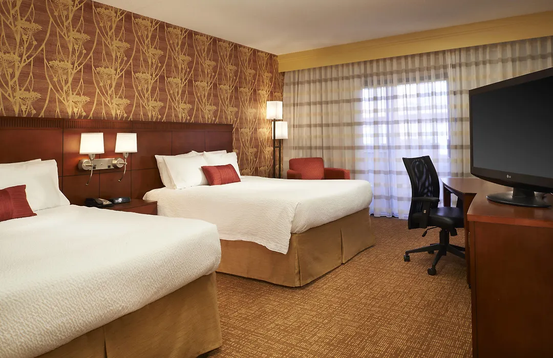 Courtyard By Marriott Indianapolis Castleton-1