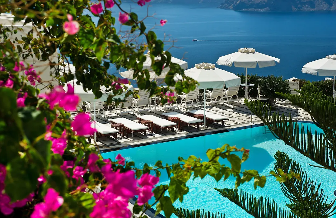 Nikos Villas-1
