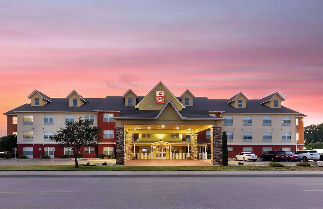 Best Western Plus Waco North-1
