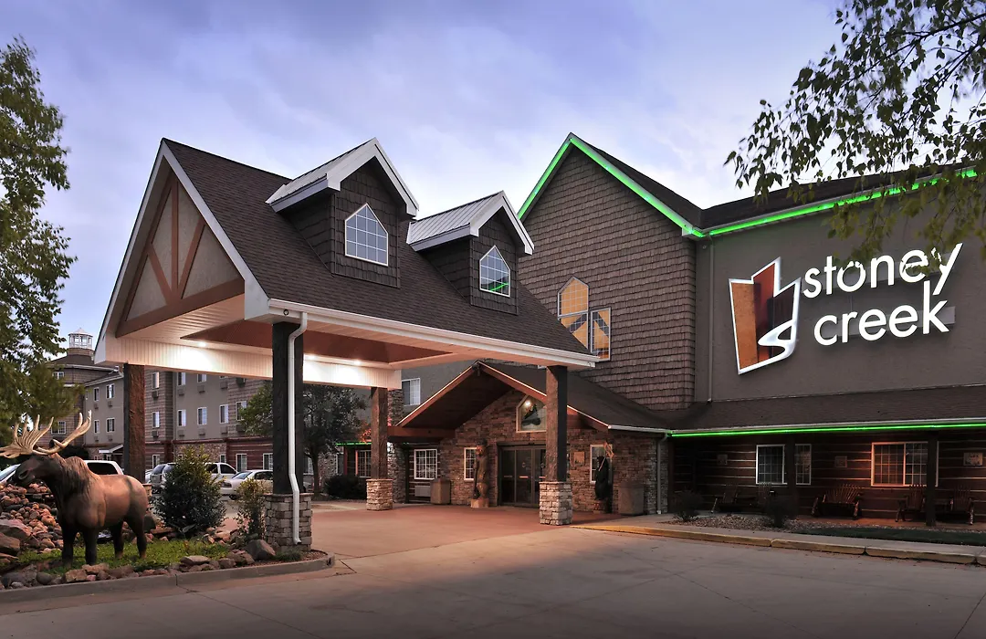Stoney Creek Hotel Columbia-1