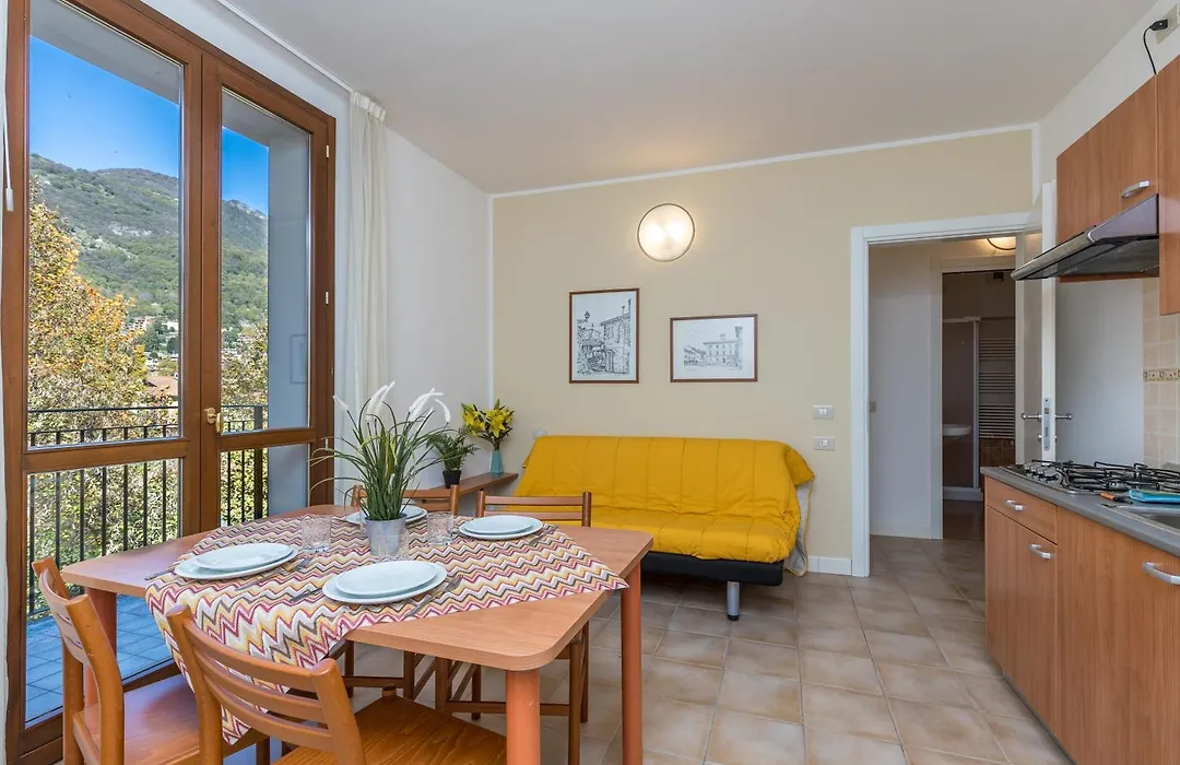 Budget Village Apartments - Porto Letizia-1