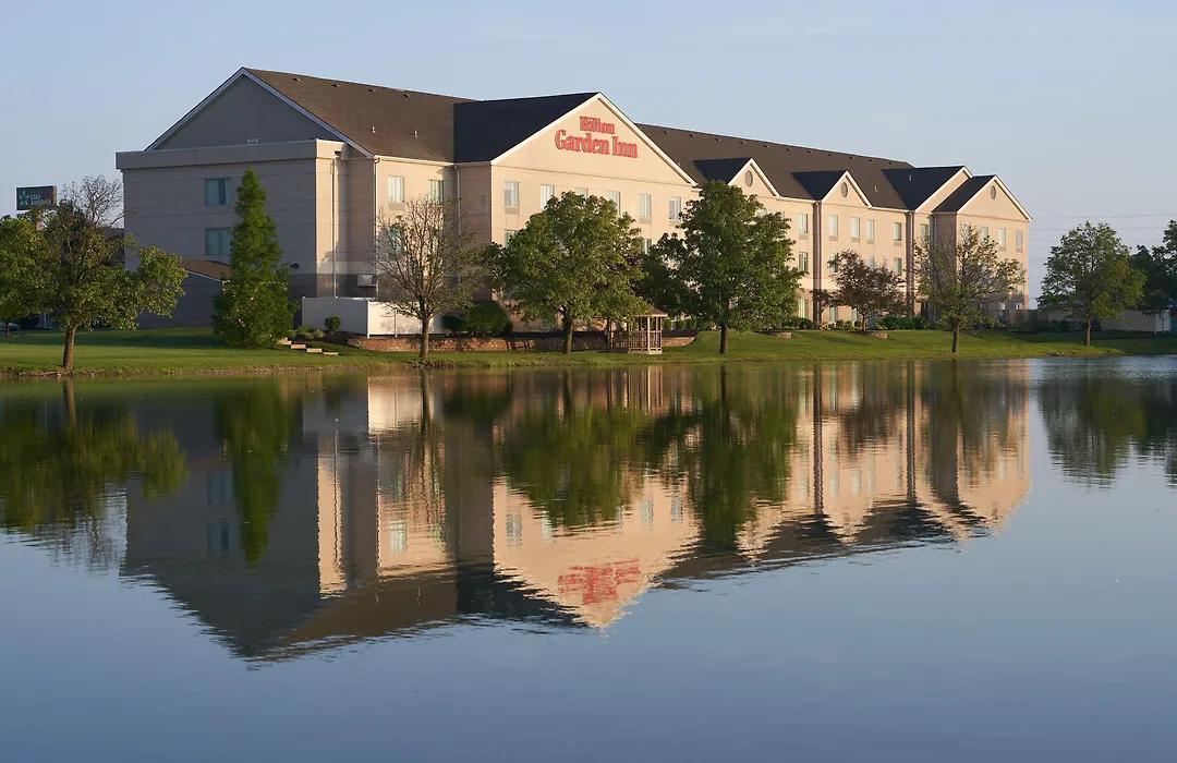 Hilton Garden Inn Evansville-1