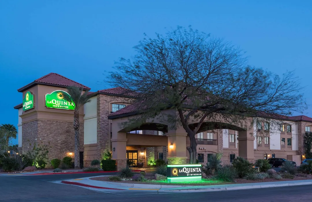 La Quinta By Wyndham Las Vegas Airport South-1