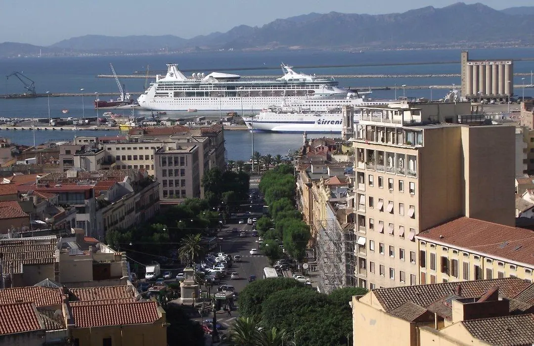Cagliari Affittacamere Castello-1