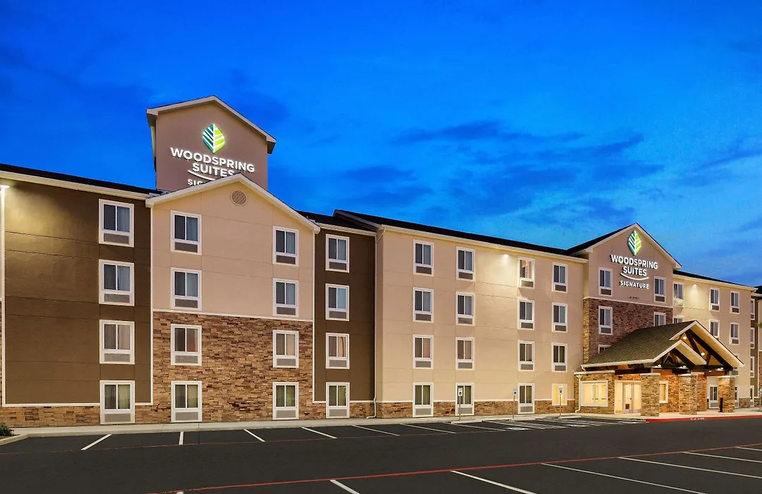 Woodspring Suites Houston Iah Airport-1