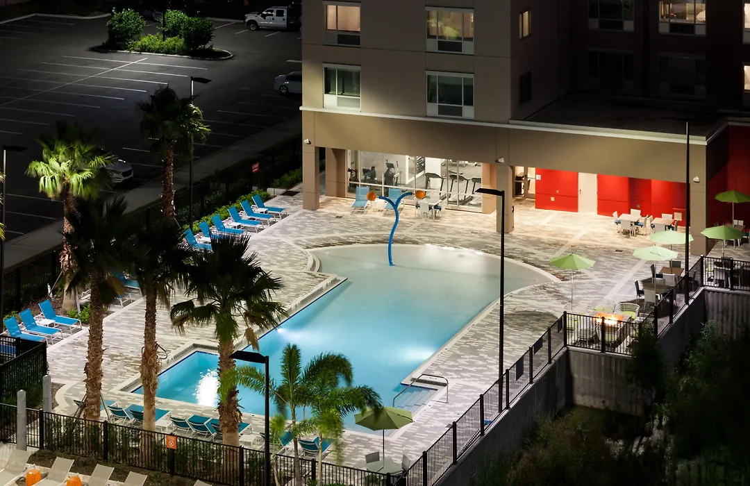Holiday Inn Express & Suites Orlando At Seaworld By Ihg - With Free Shuttle Service To Seaworld Parks-1