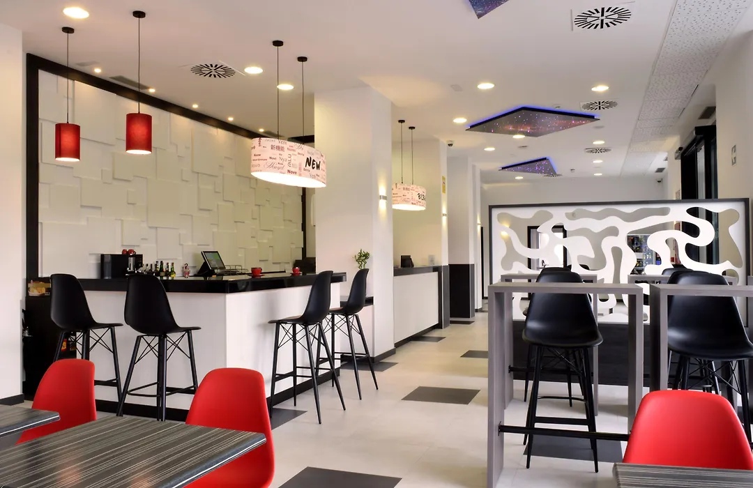Hotel New Bilbao Airport-1