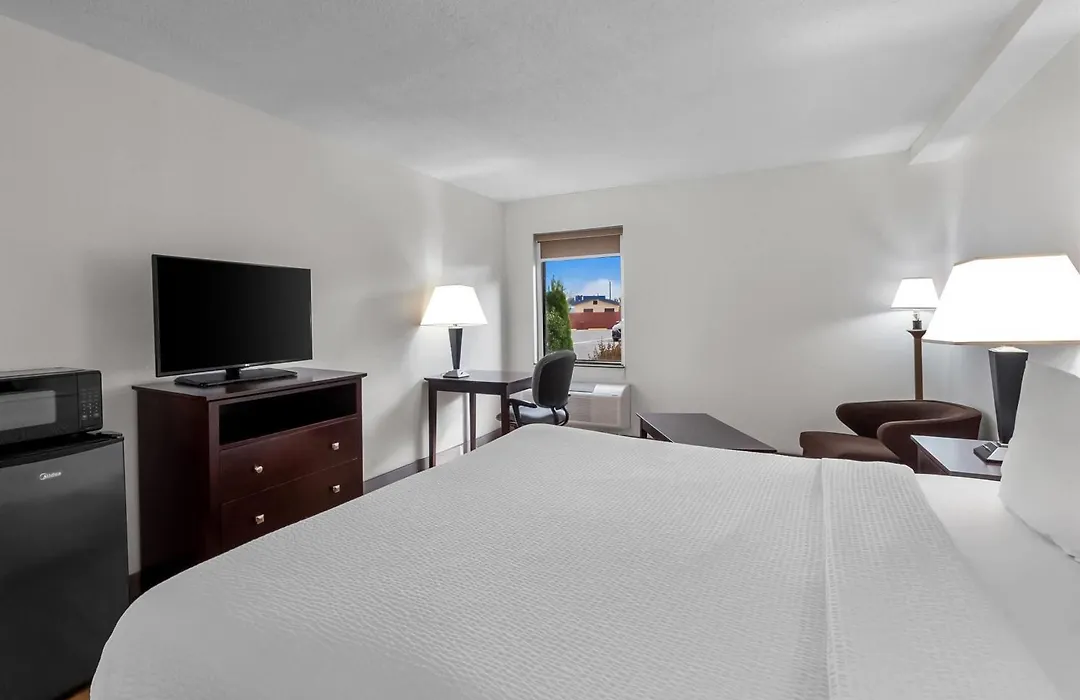 Travelodge By Wyndham Winchester-1