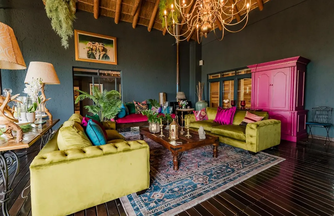 SW1 Lodge-1