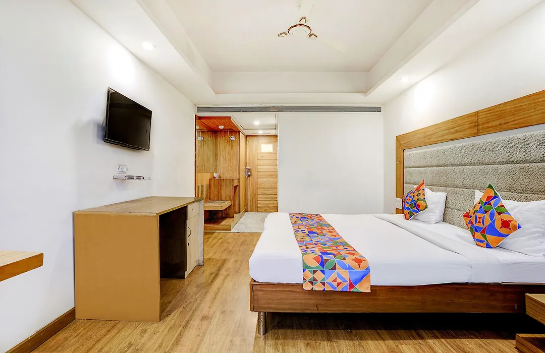 Fabhotel Cambay Sapphire-1