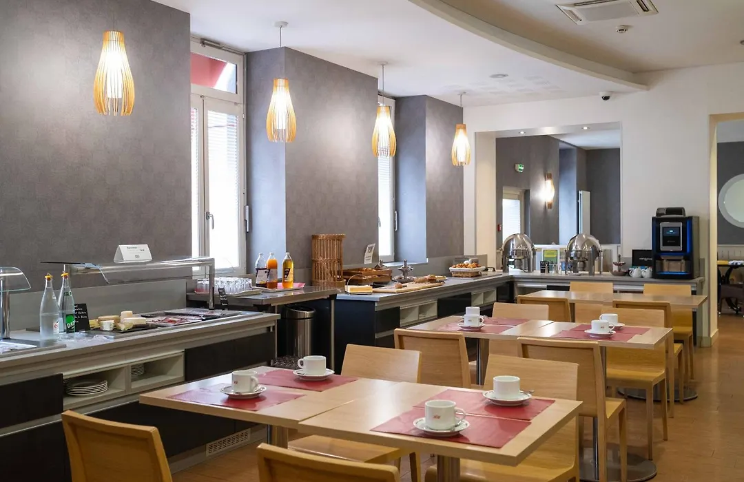 Logis Hotel De Bourgogne - Macon-1