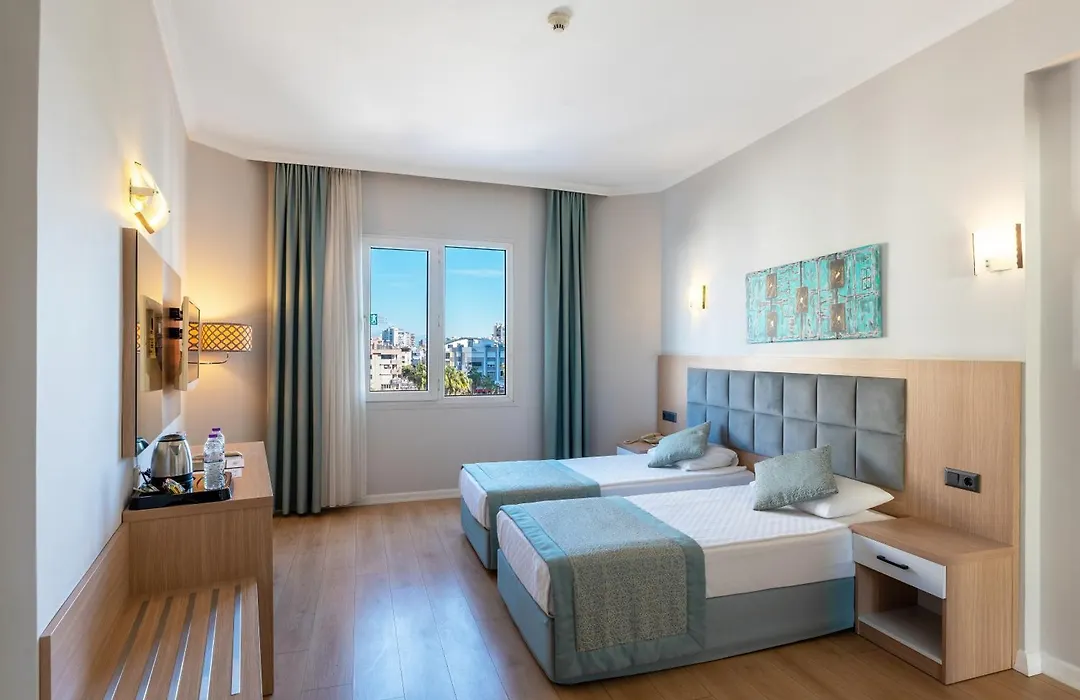 Adonis Hotel-1