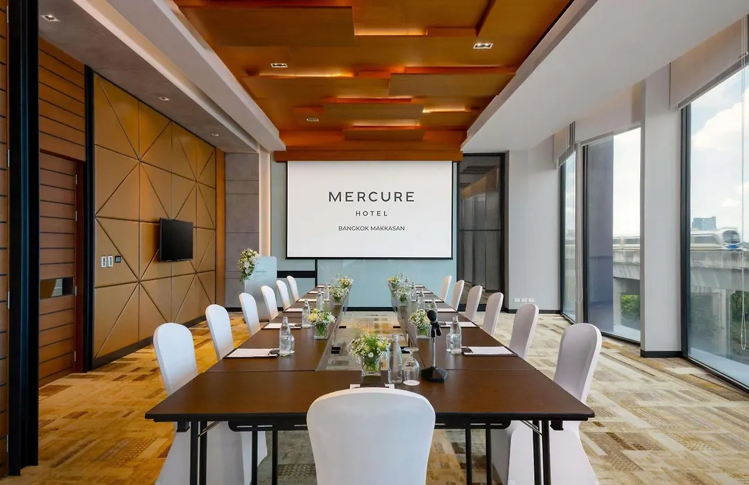Mercure Bangkok Makkasan-1