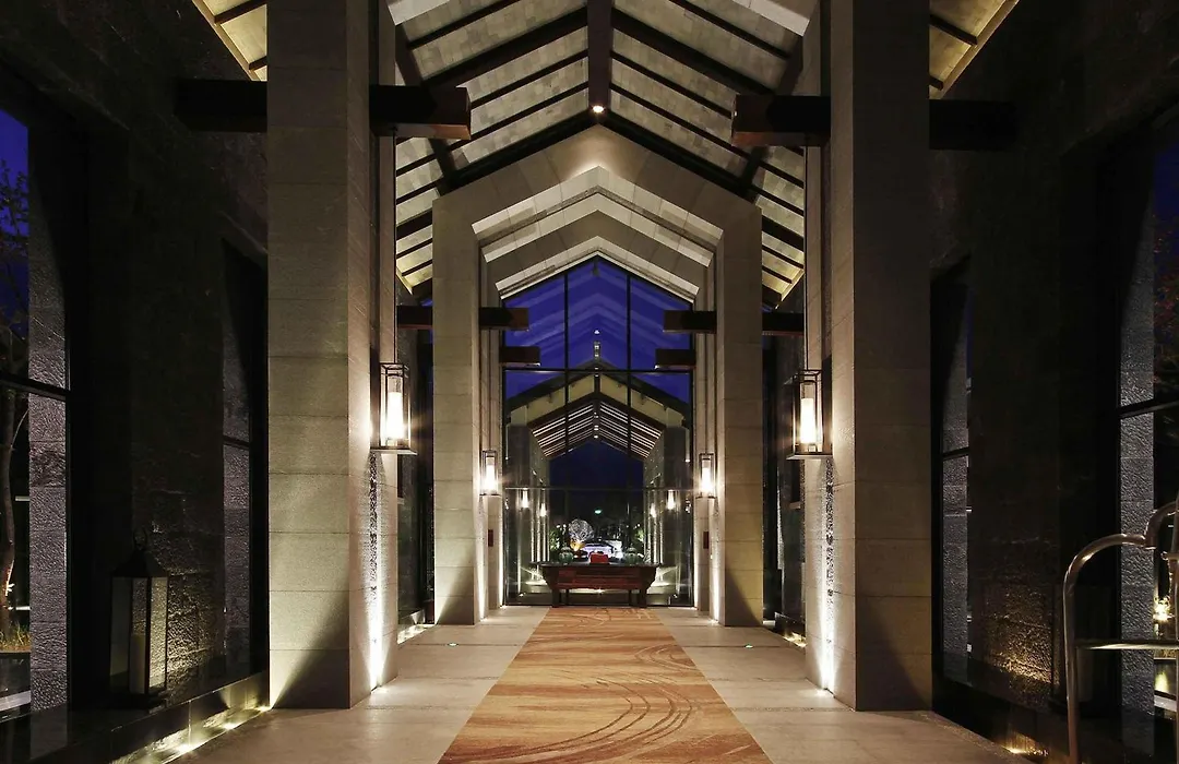 Pullman Lijiang Resort & Spa-1