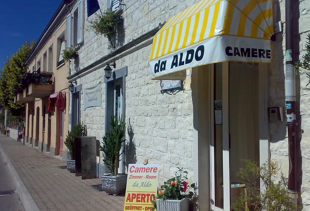 Camere Da Aldo in centro Sirolo-1