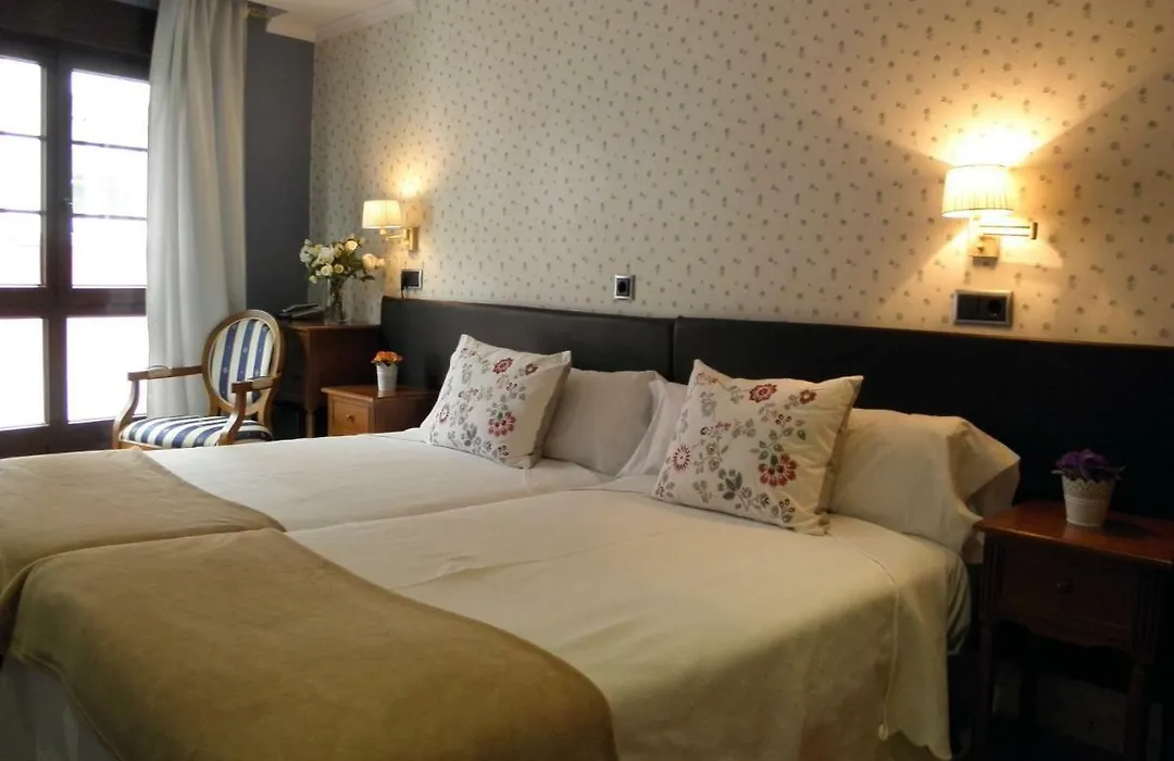 Hotel Arco Navia-1