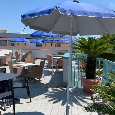 Hotel Raffaello-2