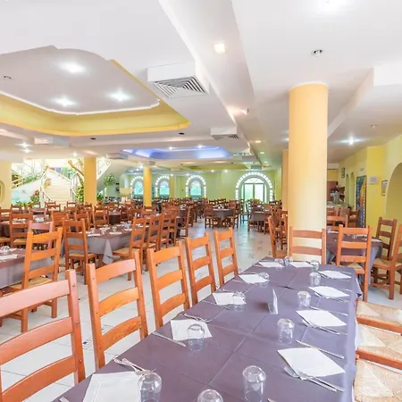 Sayonara Villaggio Club-3