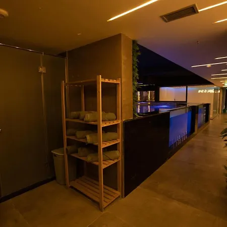 Royal G Hotel & Spa 4 Star-2