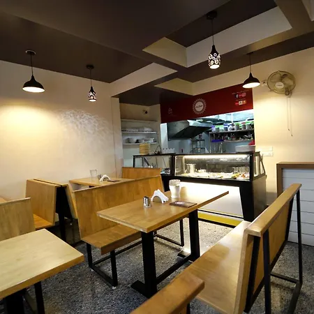 Ss Crown Inn-2