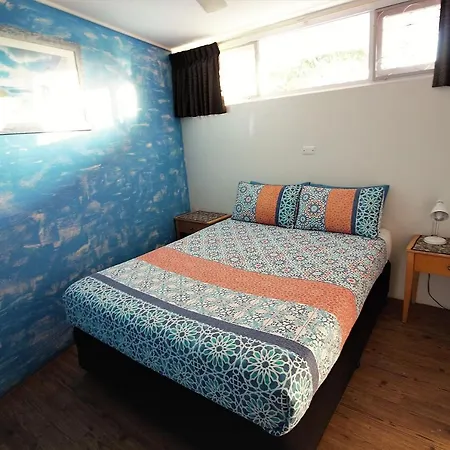 Ocean Paradise Studios & Apartments-2