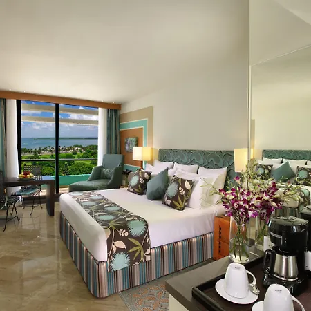 The Pyramid Cancun By Oasis-3